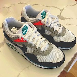 Brand New Nike Air Max